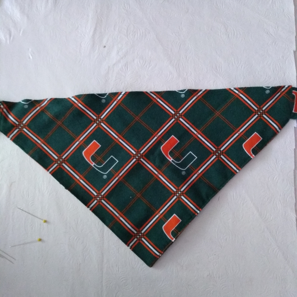 NWOT Hurricane's Dog bandana new xlarge